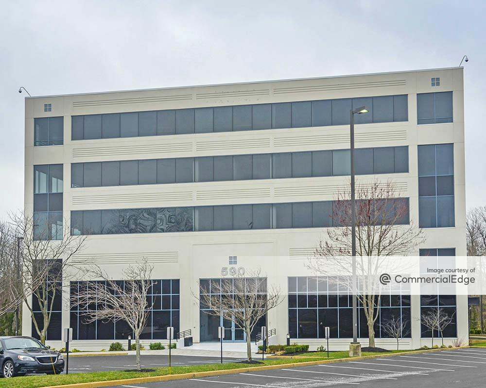 590 Naamans Road, Claymont, DE Office Space